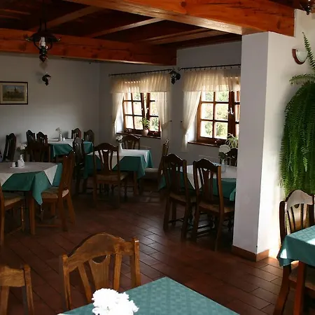 Kadarta Vendeglo Panzio B&B