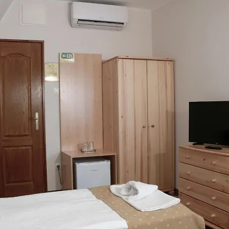 B&B Kadarta Vendeglo Panzio